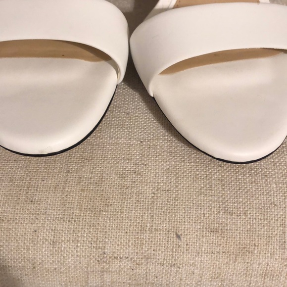 Shoes - Picture 4 of 4